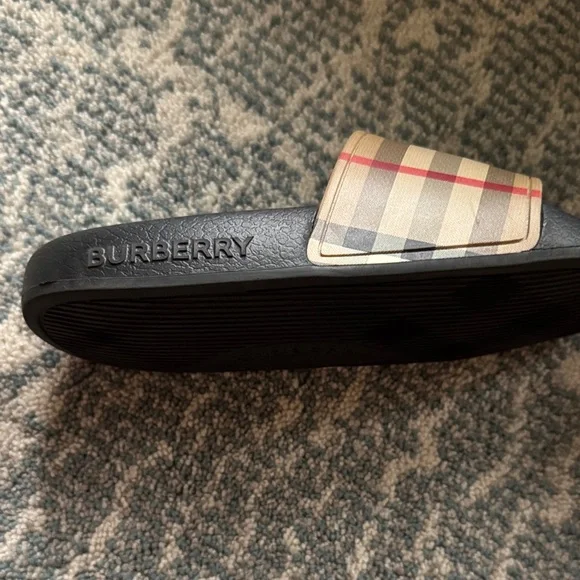 Burberry Plaid Slide Sandals in Black and Tan - Picture 5 of 6